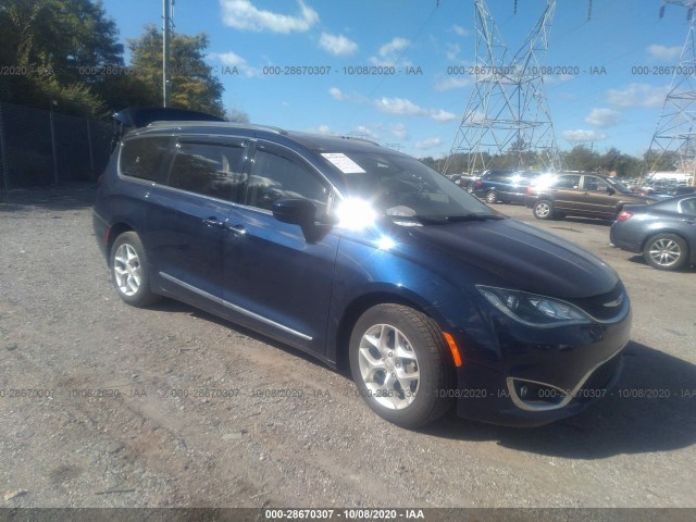 CHRYSLER PACIFICA 2018 2c4rc1bgxjr174082