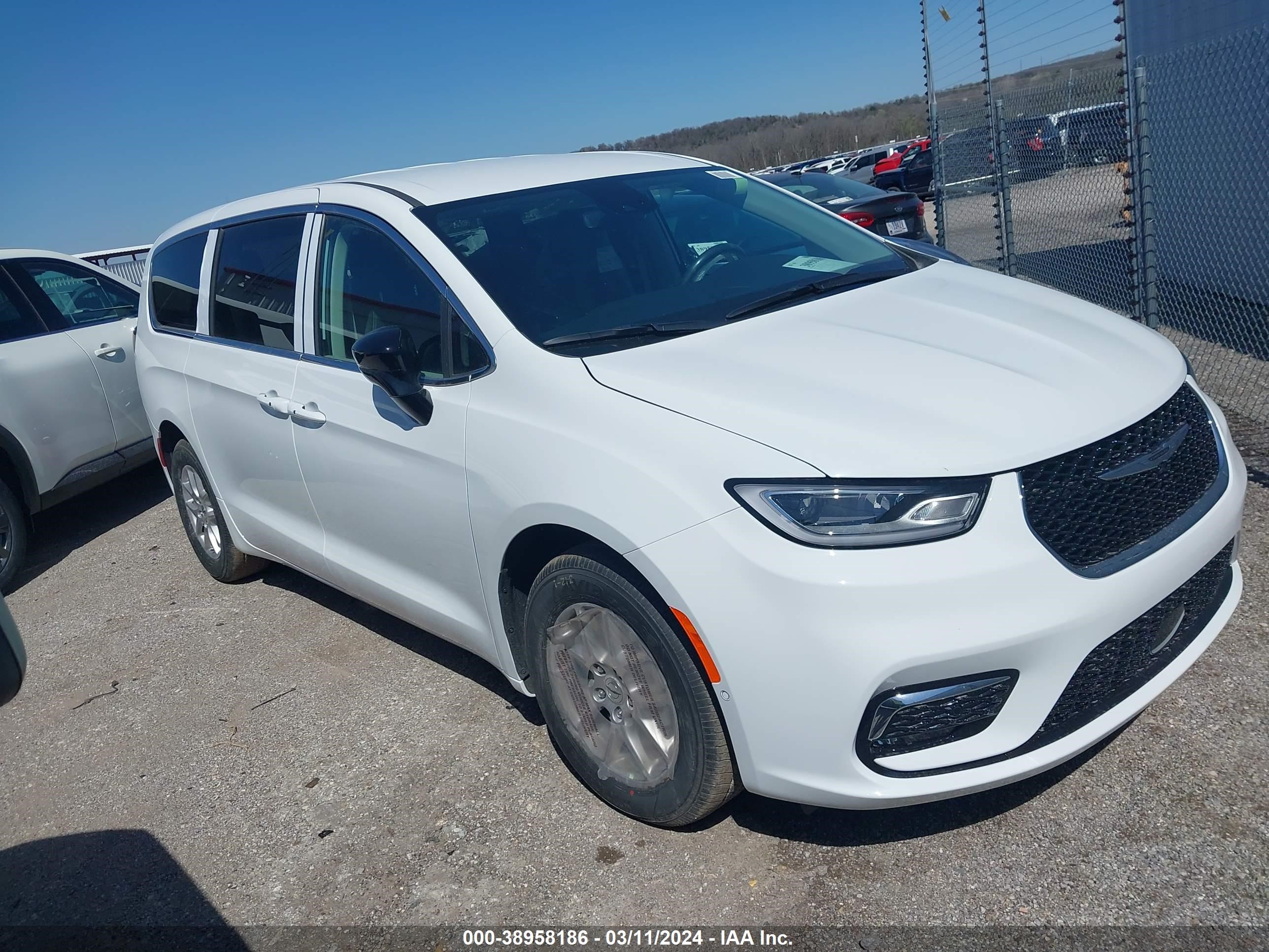 CHRYSLER PACIFICA 2024 2c4rc1bgxrr112712