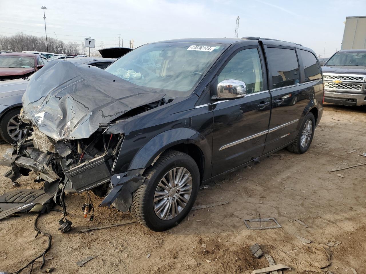 CHRYSLER TOWN & COUNTRY 2015 2c4rc1cg0fr619905