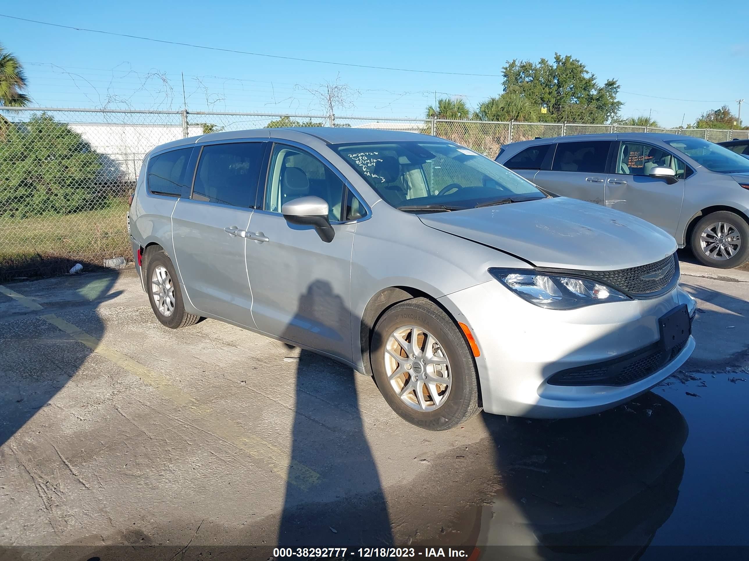 CHRYSLER VOYAGER 2023 2c4rc1cg0pr524908