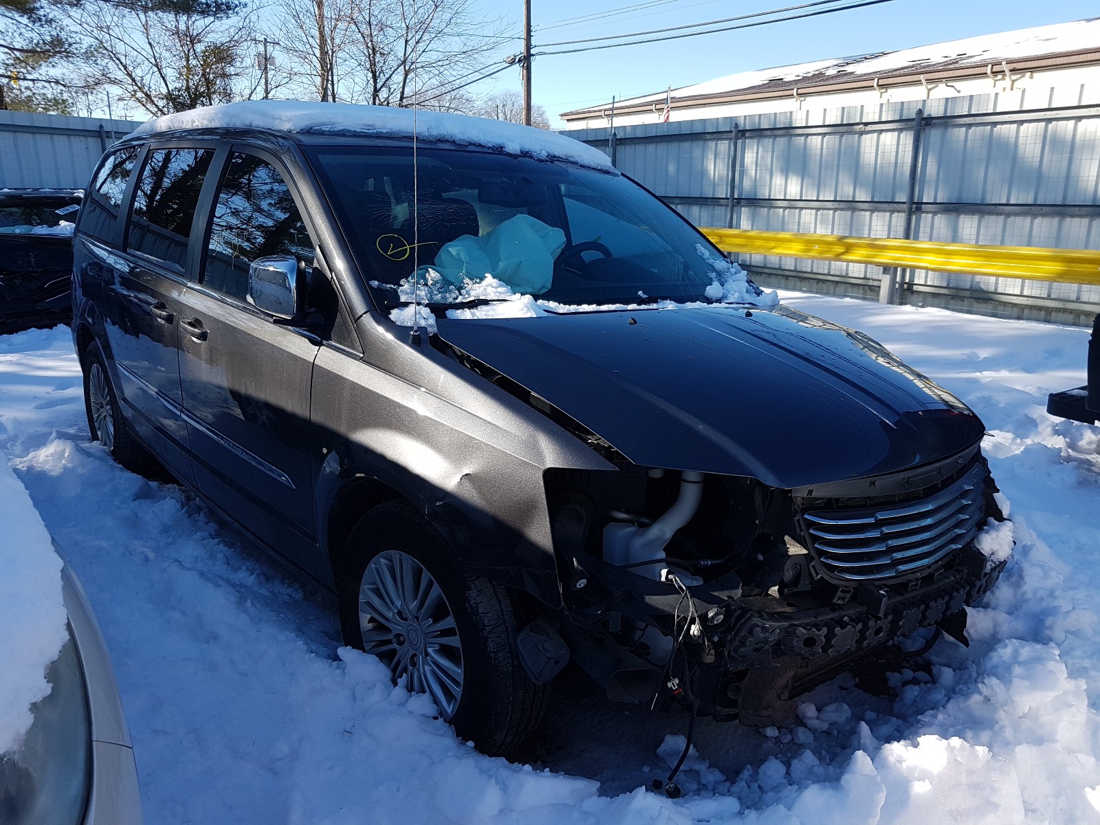 CHRYSLER TOWN &AMP COU 2015 2c4rc1cg1fr601039