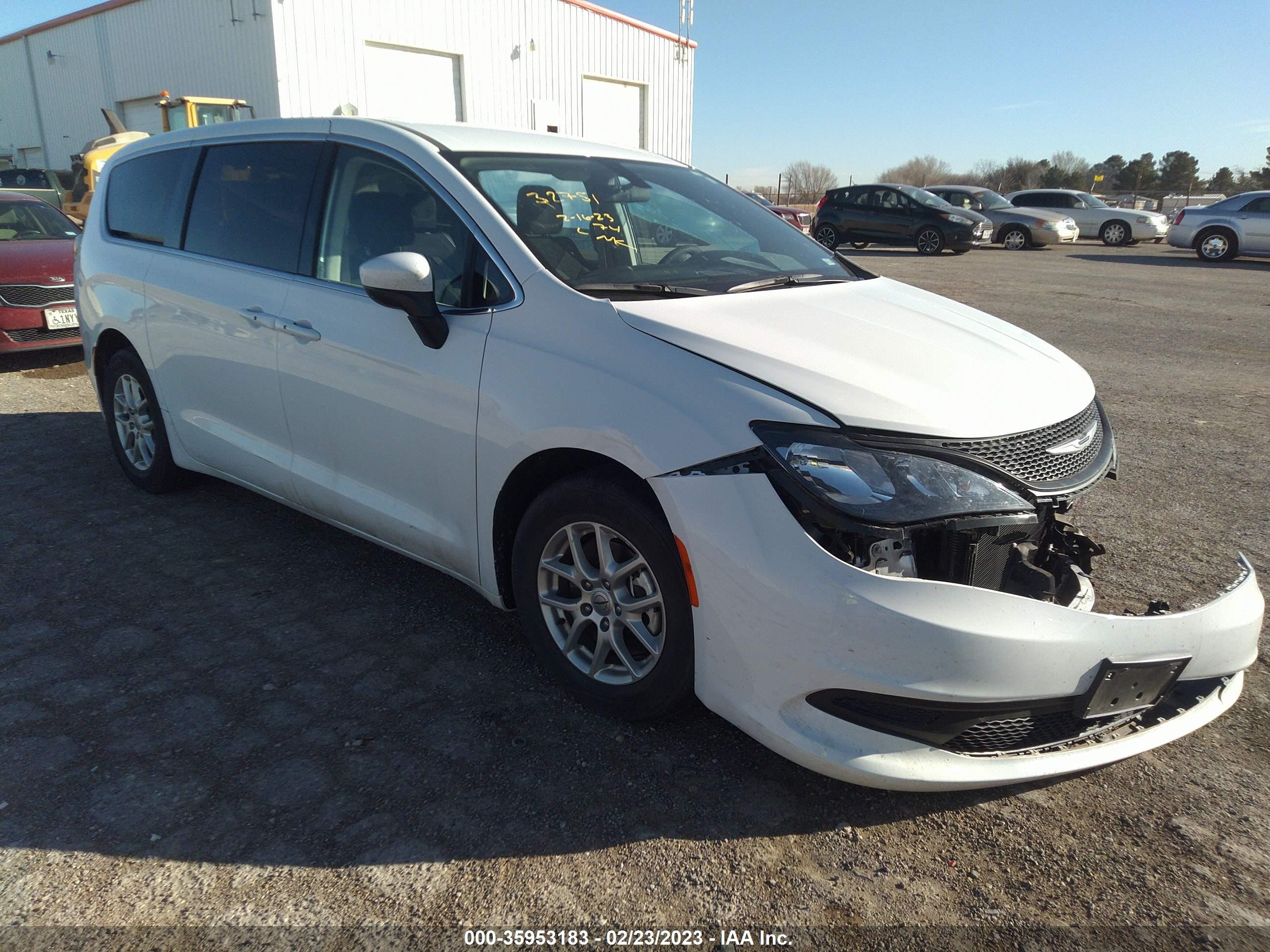 CHRYSLER VOYAGER 2022 2c4rc1cg1nr166103