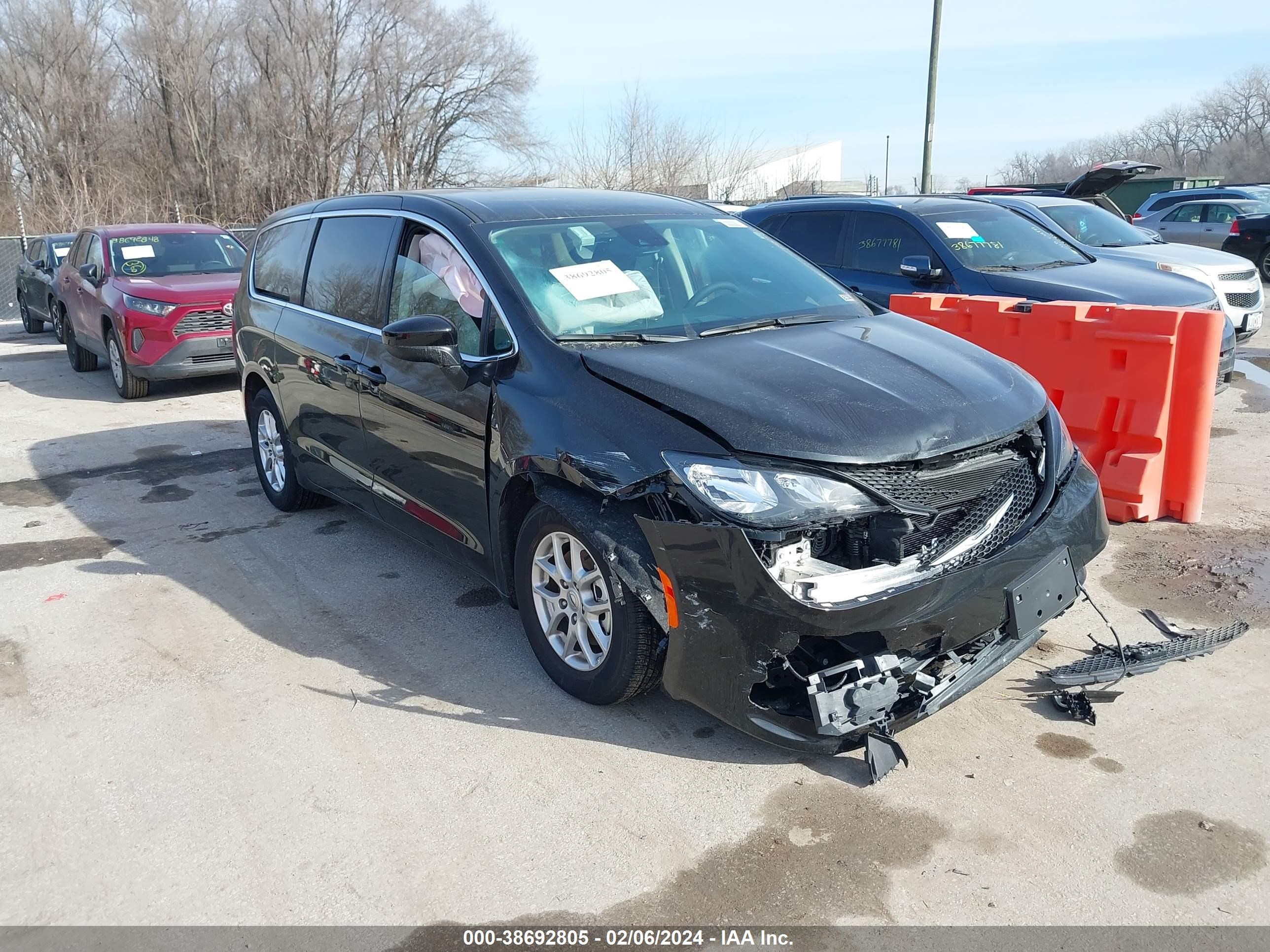 CHRYSLER VOYAGER 2023 2c4rc1cg1pr600961