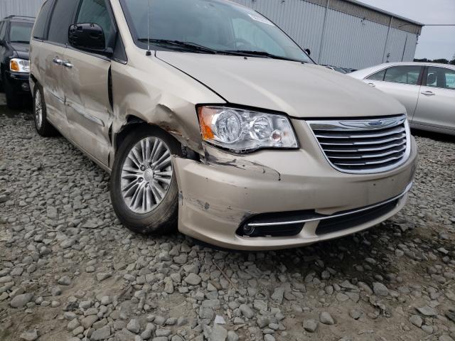 CHRYSLER TOWN &AMP COU 2013 2c4rc1cg2dr682923