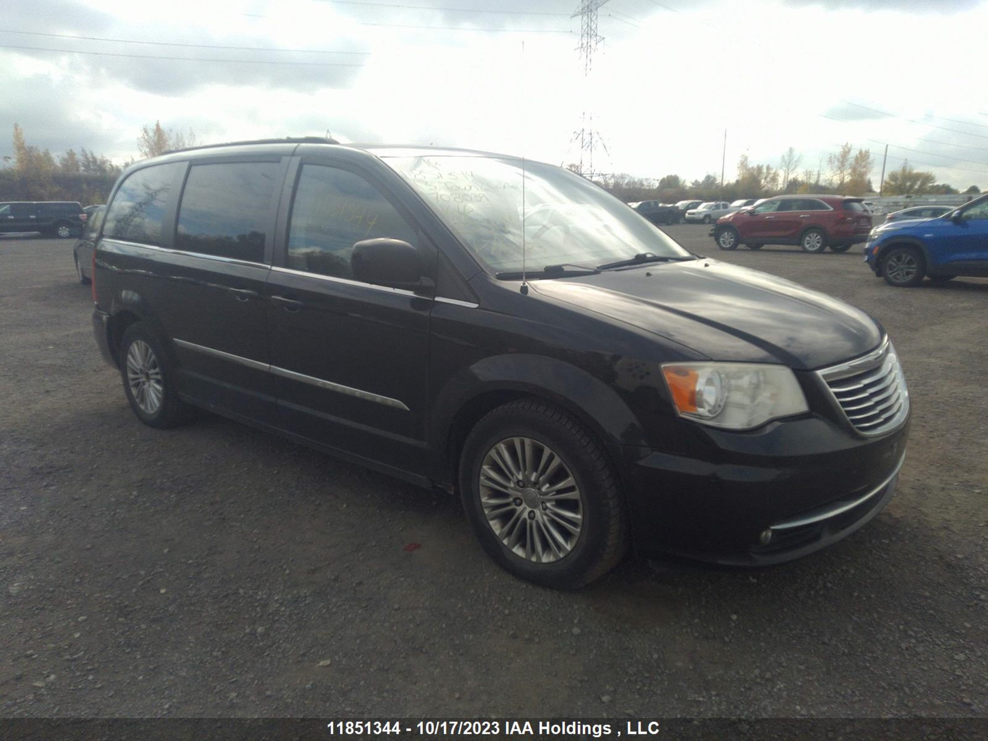 CHRYSLER TOWN & COUNTRY 2013 2c4rc1cg3dr708039