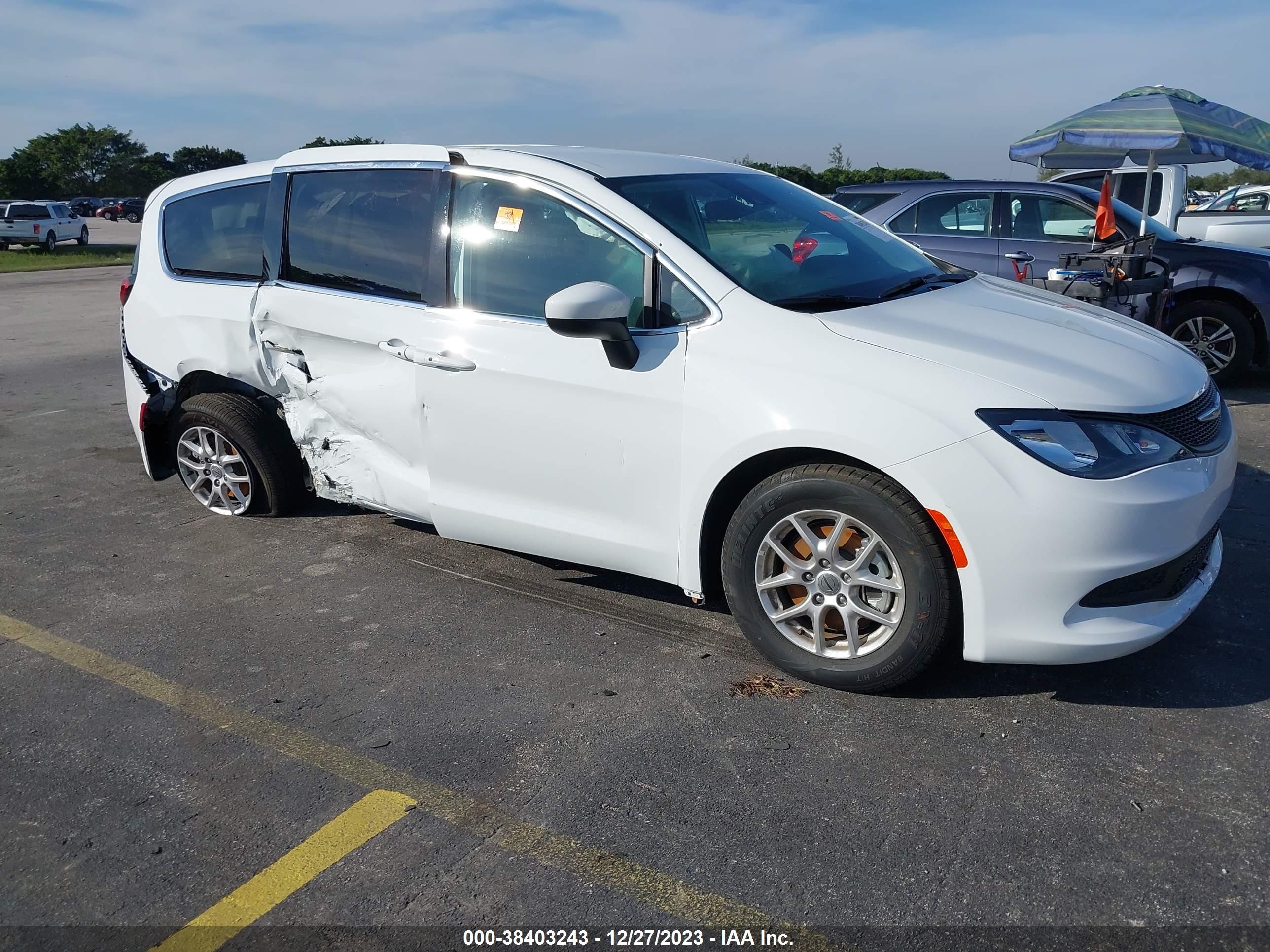 CHRYSLER VOYAGER 2023 2c4rc1cg3pr628373