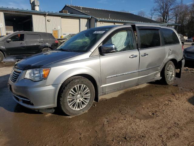 CHRYSLER TOWN & COU 2014 2c4rc1cg4er259620