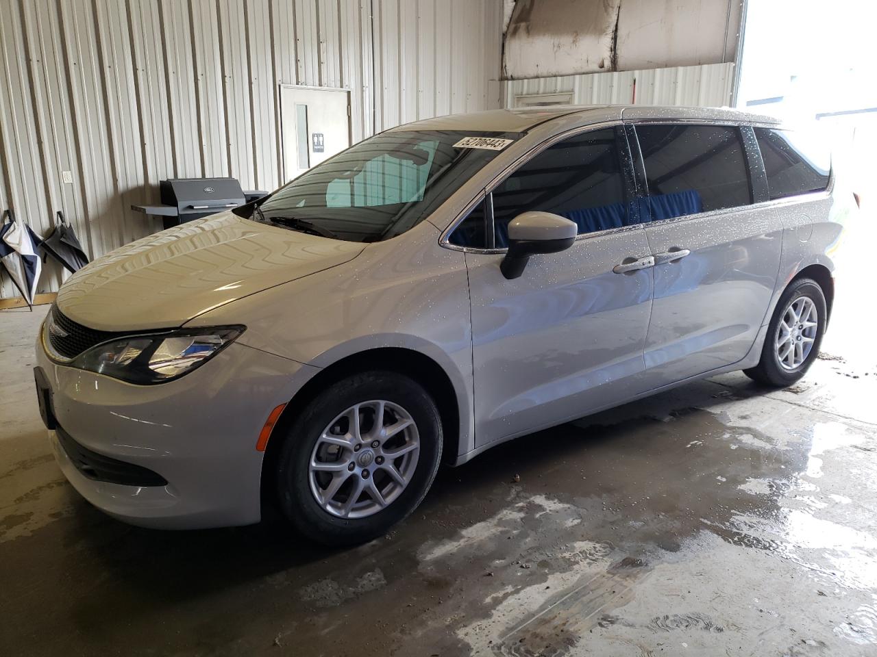 CHRYSLER PACIFICA 2017 2c4rc1cg5hr597967