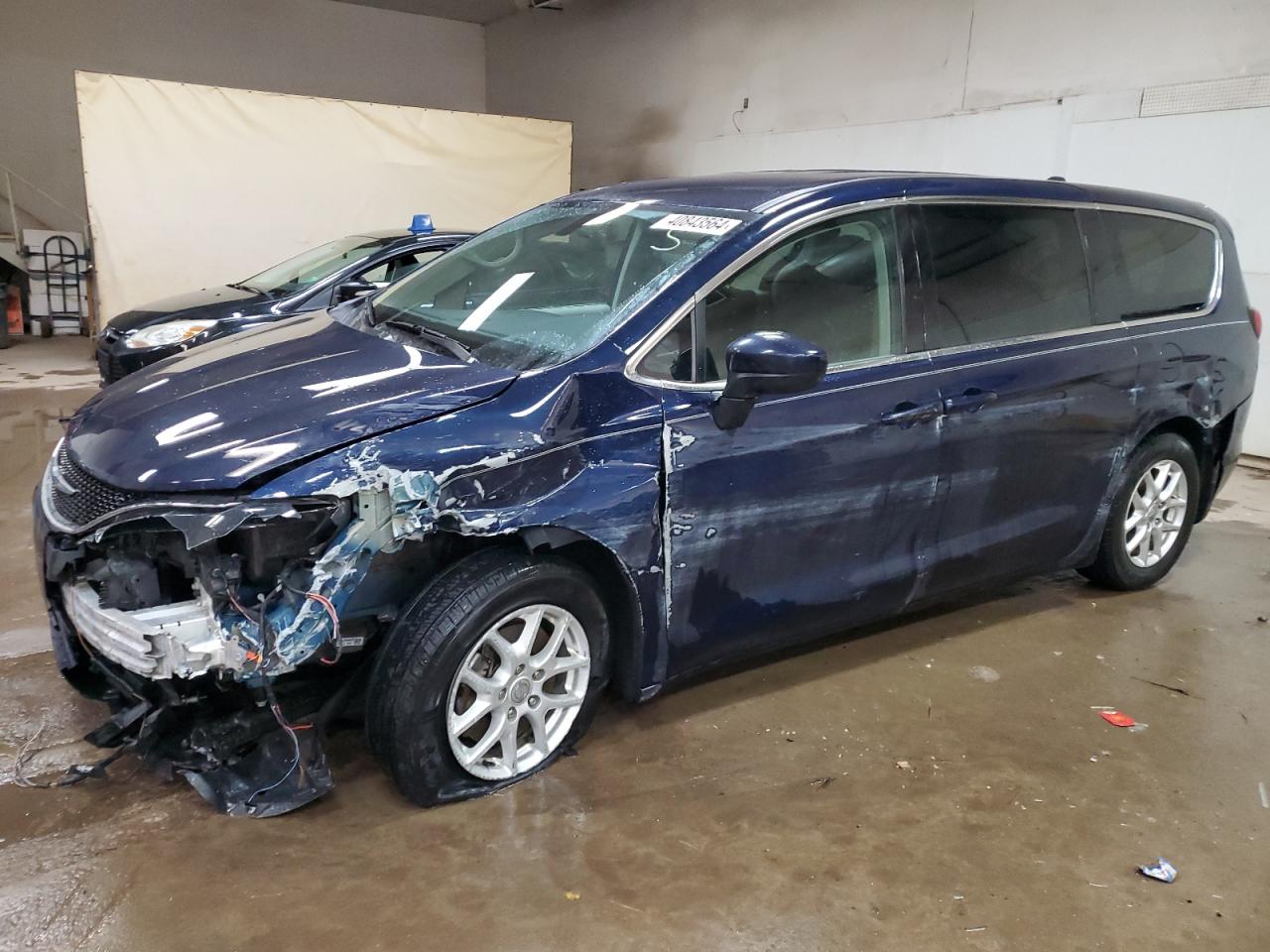 CHRYSLER PACIFICA 2018 2c4rc1cg7jr295134