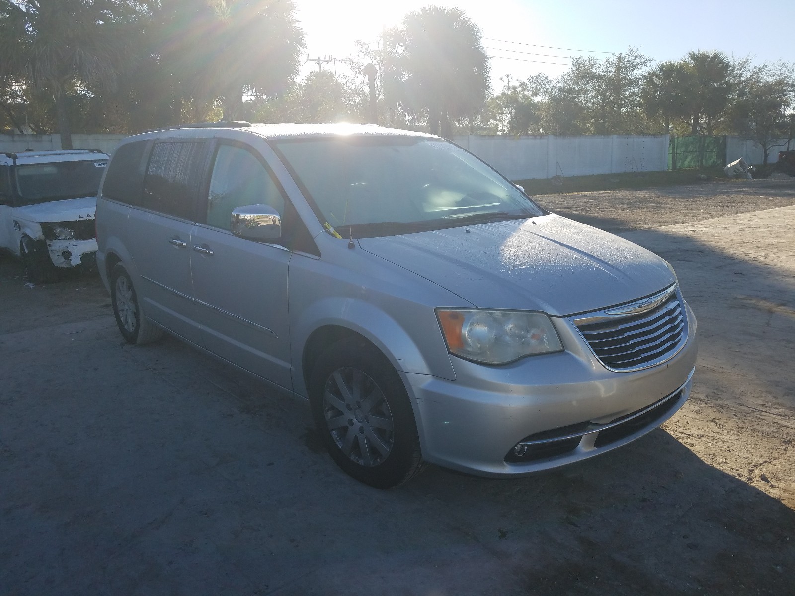 CHRYSLER TOWN &AMP COU 2012 2c4rc1cg8cr278359