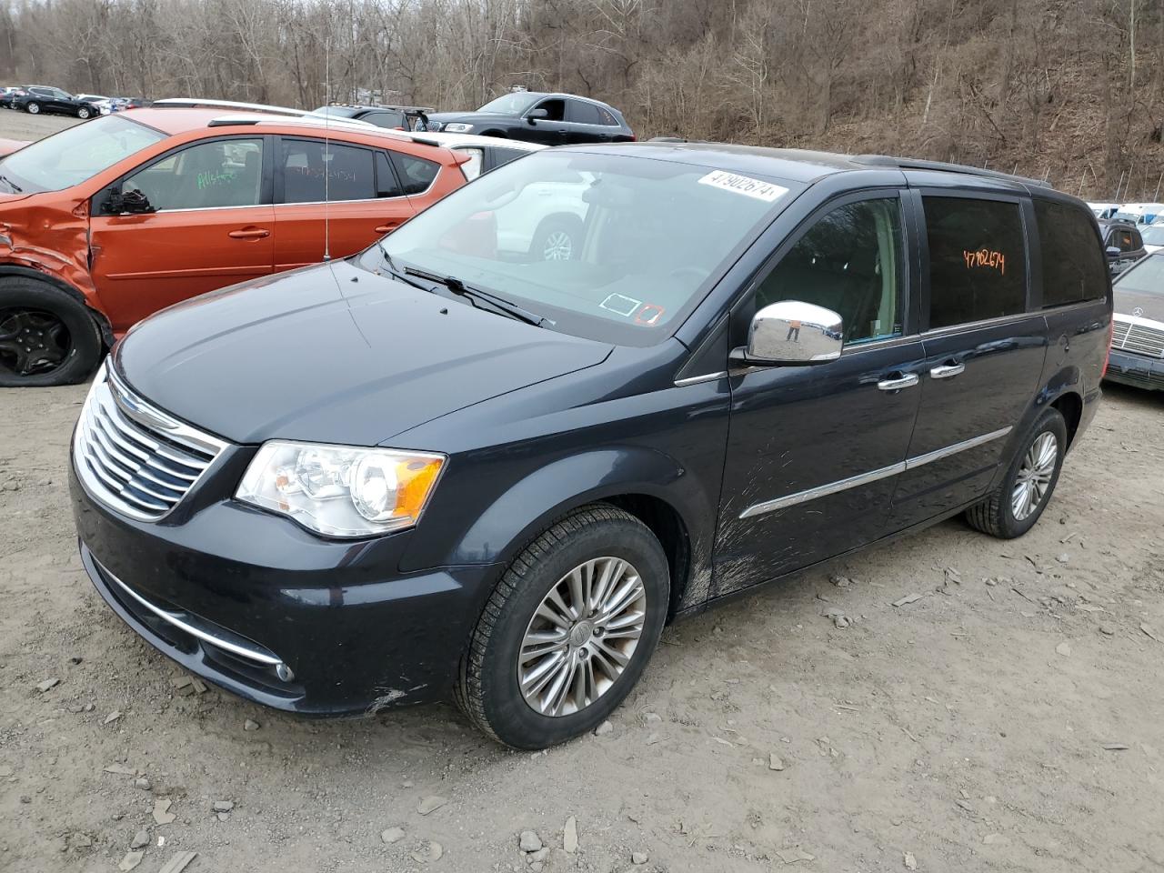 CHRYSLER TOWN & COUNTRY 2014 2c4rc1cg8er417926