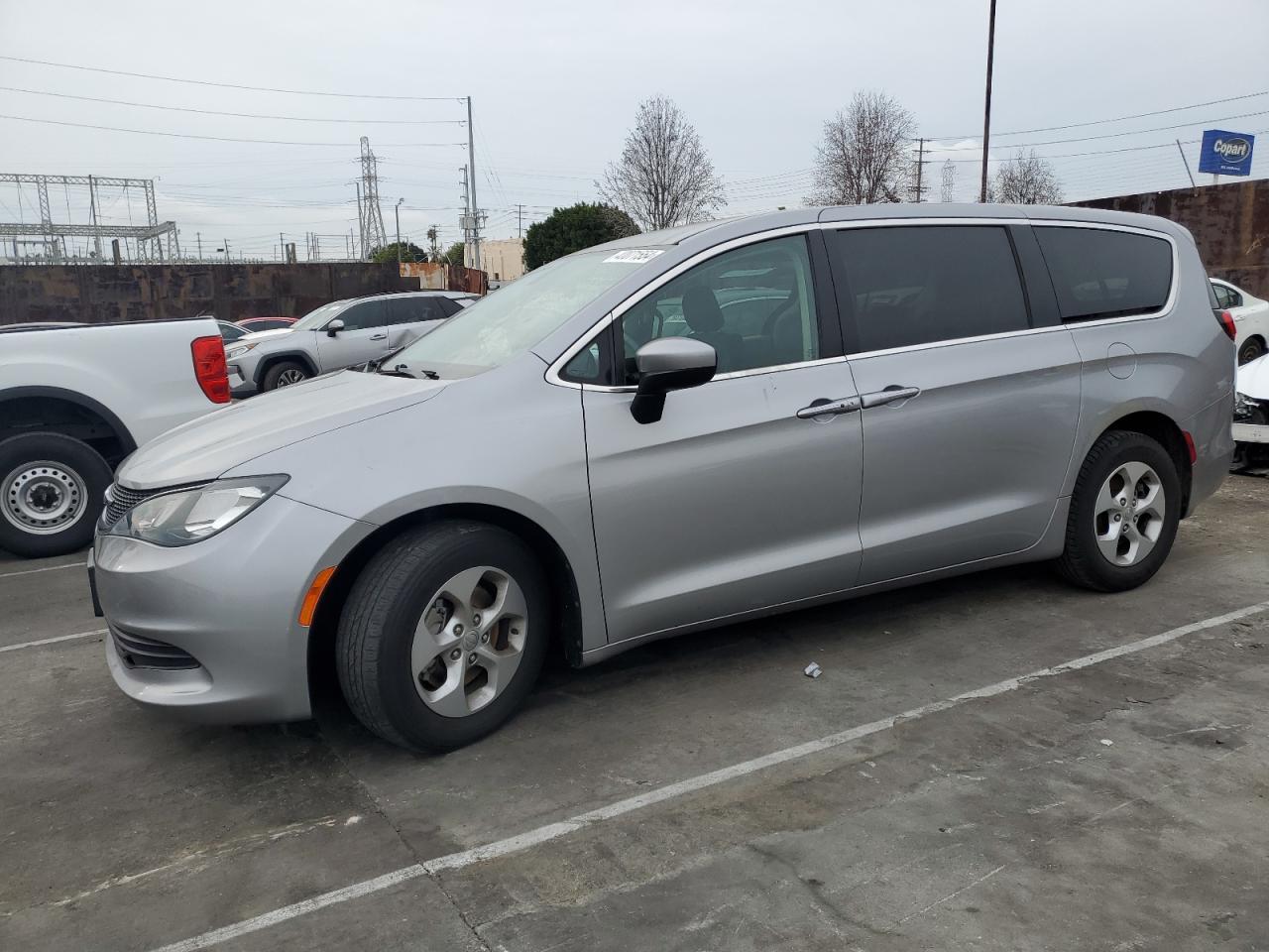 CHRYSLER PACIFICA 2017 2c4rc1cg8hr628760