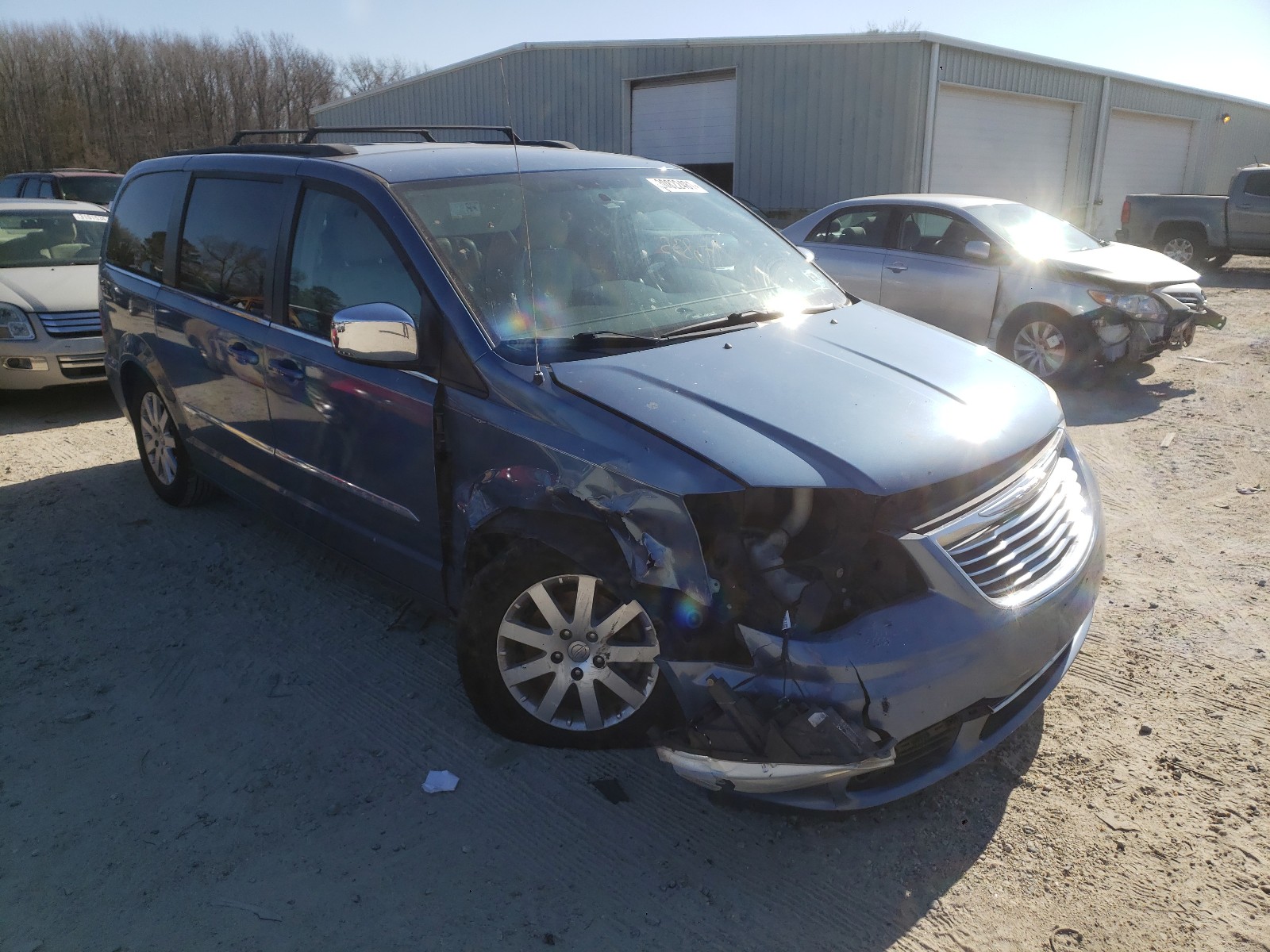 CHRYSLER TOWN &AMP COU 2012 2c4rc1cg9cr134884