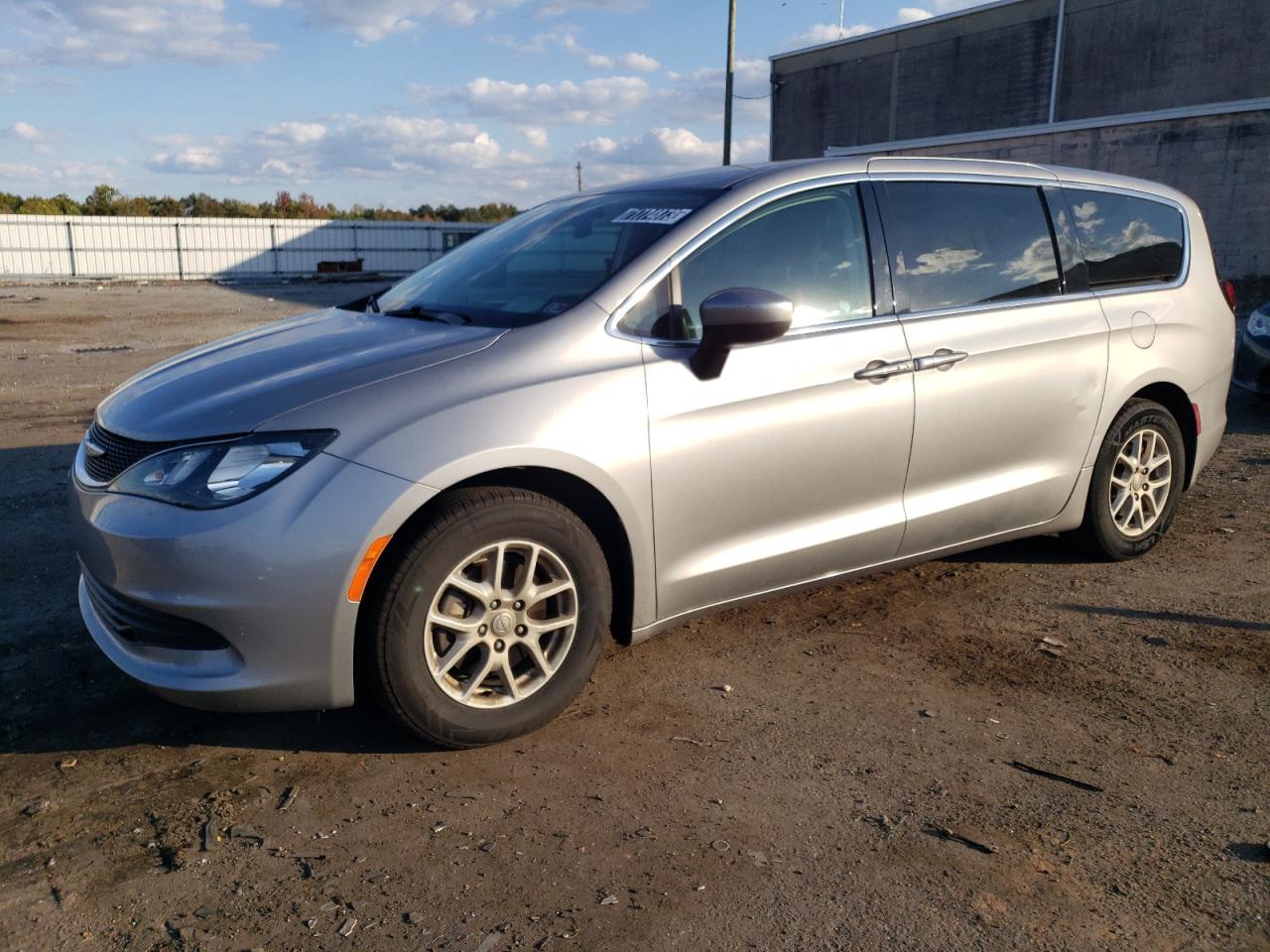 CHRYSLER PACIFICA 2018 2c4rc1cg9jr123381