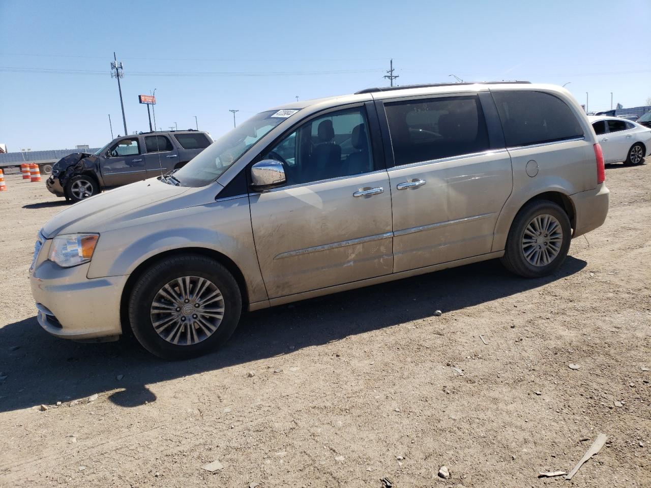 CHRYSLER TOWN & COUNTRY 2015 2c4rc1cgxfr509914