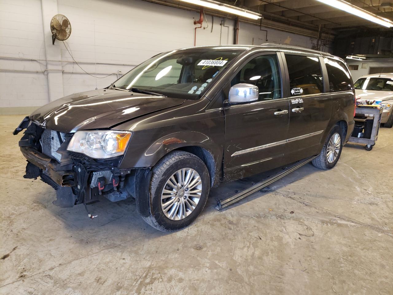 CHRYSLER TOWN & COUNTRY 2015 2c4rc1cgxfr553637