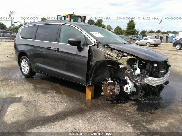 CHRYSLER PACIFICA 2017 2c4rc1dg0hr588365