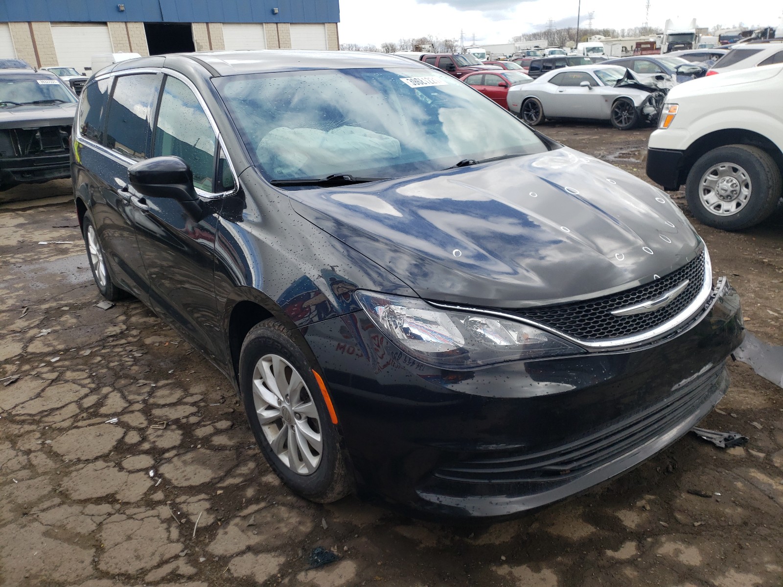 CHRYSLER PACIFICA 2017 2c4rc1dgxhr508411