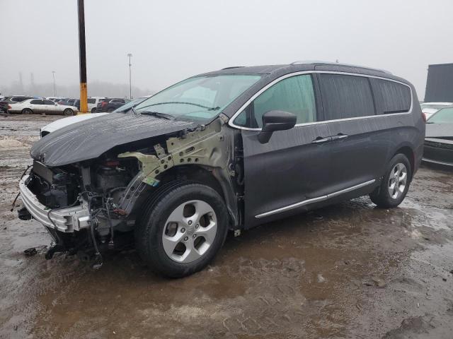 CHRYSLER PACIFICA 2017 2c4rc1eg0hr511073