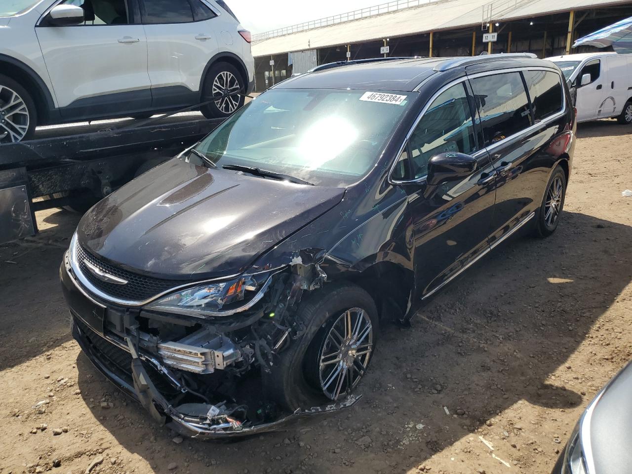 CHRYSLER PACIFICA 2017 2c4rc1eg0hr525586