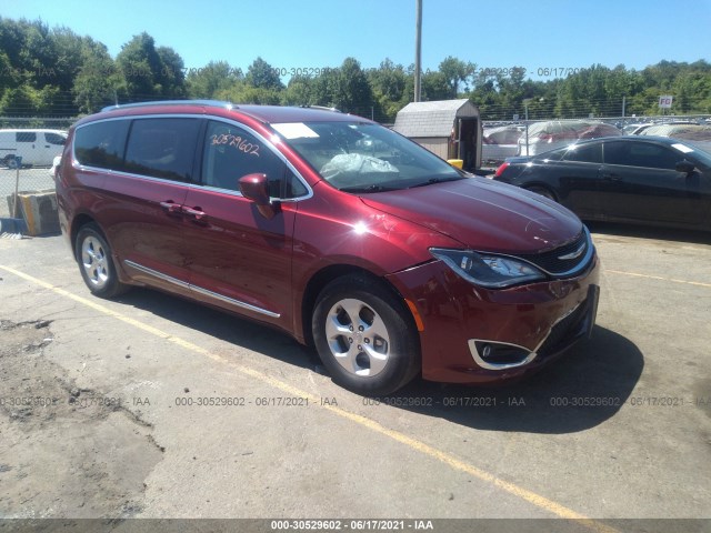 CHRYSLER PACIFICA 2017 2c4rc1eg0hr543280