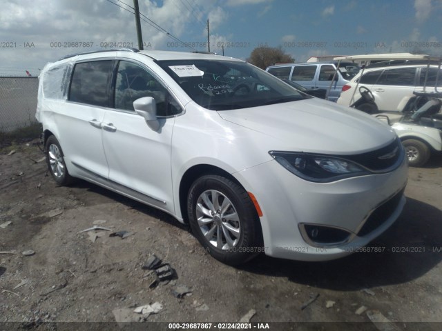 CHRYSLER PACIFICA 2018 2c4rc1eg0jr260559