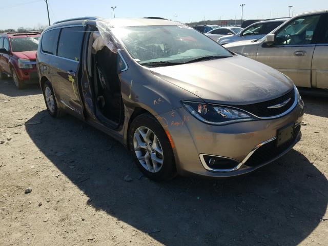 CHRYSLER PACIFICA T 2017 2c4rc1eg1hr537732