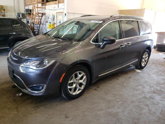 CHRYSLER PACIFICA T 2017 2c4rc1eg1hr577129