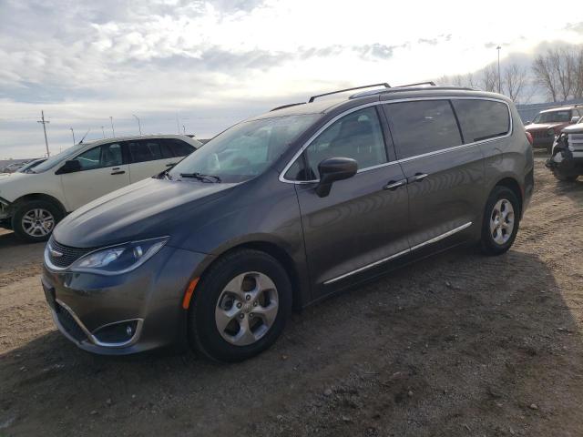 CHRYSLER PACIFICA 2017 2c4rc1eg1hr585277