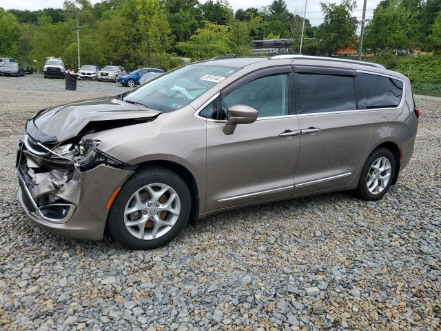 CHRYSLER PACIFICA T 2017 2c4rc1eg1hr623543