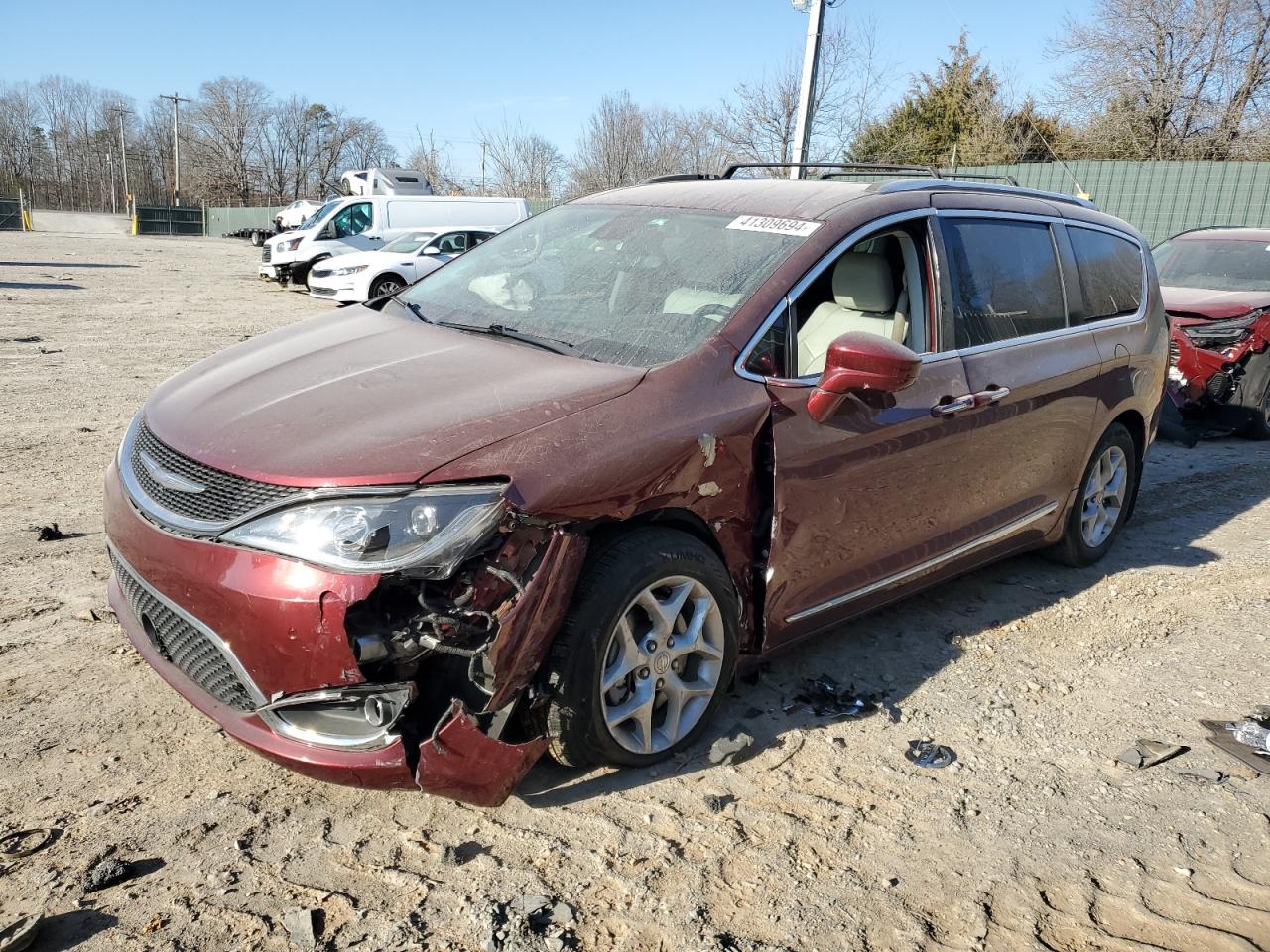 CHRYSLER PACIFICA 2017 2c4rc1eg1hr635014