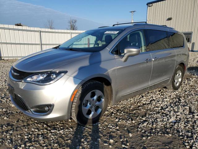 CHRYSLER PACIFICA 2017 2c4rc1eg1hr684262