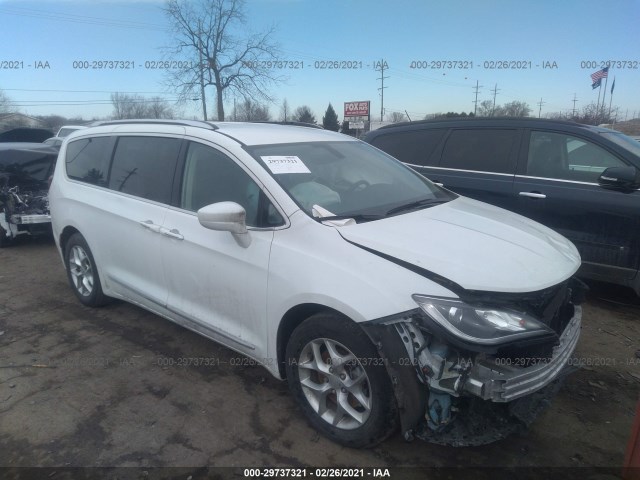 CHRYSLER PACIFICA 2018 2c4rc1eg1jr292680