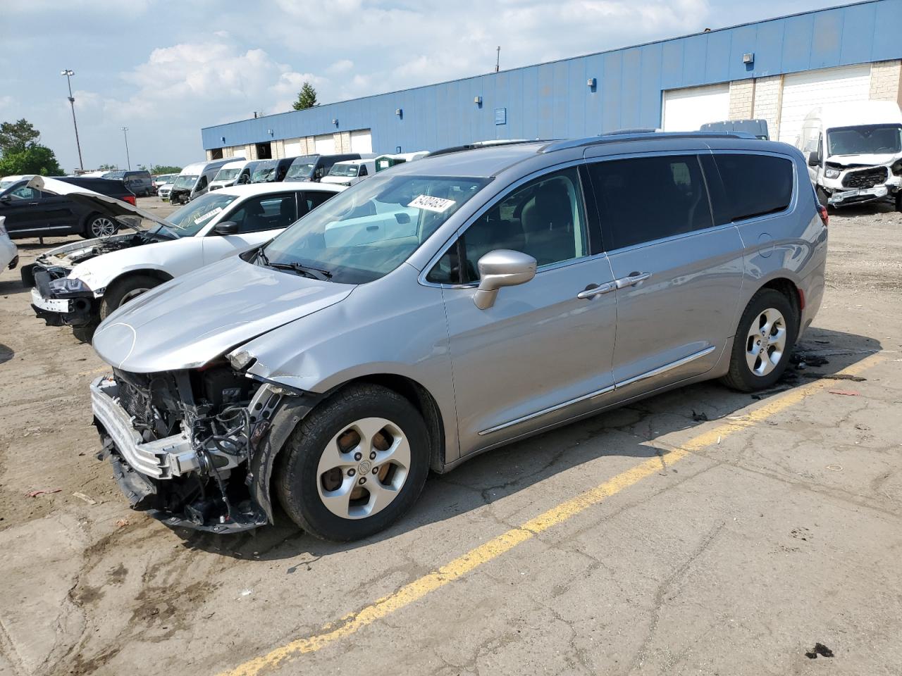 CHRYSLER PACIFICA 2017 2c4rc1eg2hr519370