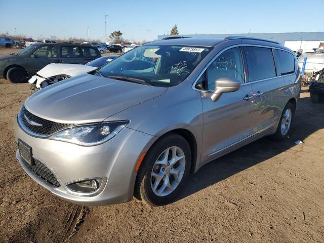 CHRYSLER PACIFICA T 2017 2c4rc1eg2hr570366