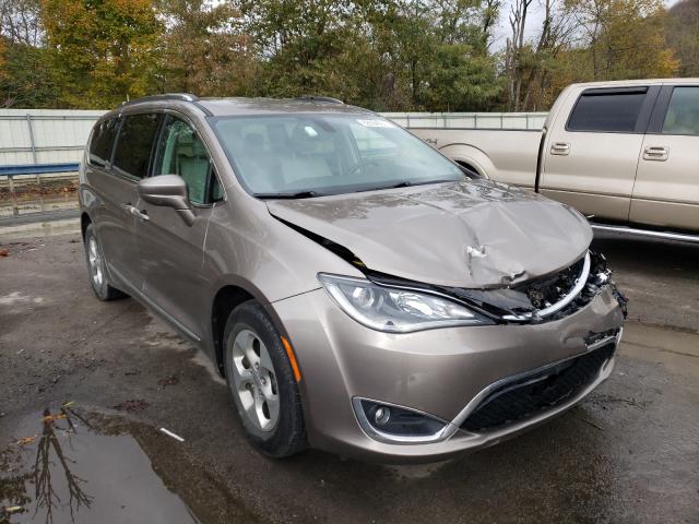 CHRYSLER PACIFICA T 2017 2c4rc1eg2hr570805