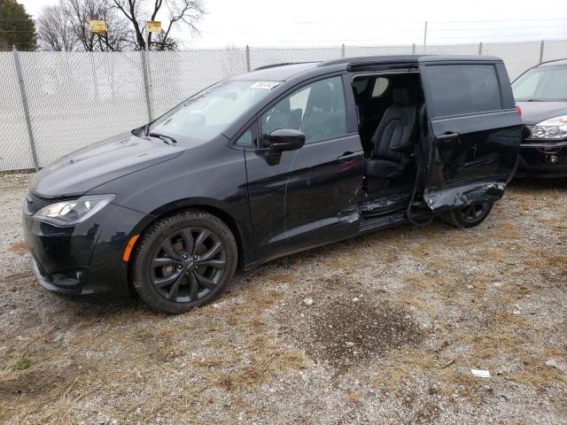 CHRYSLER PACIFICA T 2018 2c4rc1eg2jr165131