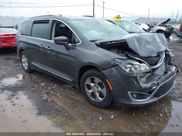 CHRYSLER PACIFICA 2017 2c4rc1eg3hr515988