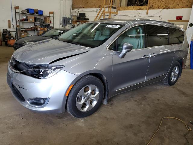 CHRYSLER PACIFICA 2017 2c4rc1eg3hr532256