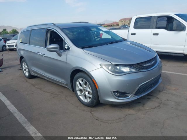 CHRYSLER PACIFICA 2017 2c4rc1eg3hr663493