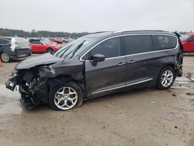 CHRYSLER PACIFICA T 2017 2c4rc1eg3hr721201