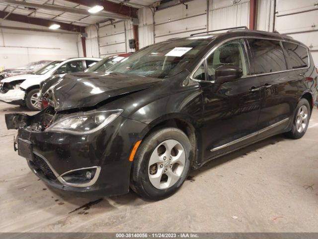 CHRYSLER PACIFICA 2017 2c4rc1eg4hr503896