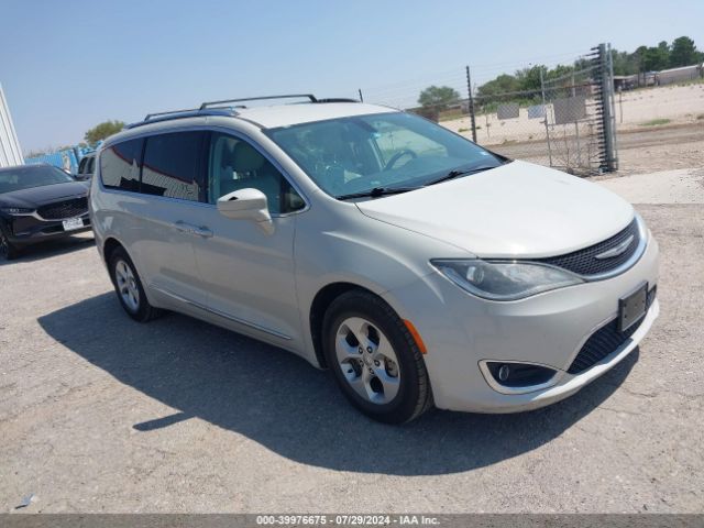 CHRYSLER PACIFICA 2017 2c4rc1eg4hr650591