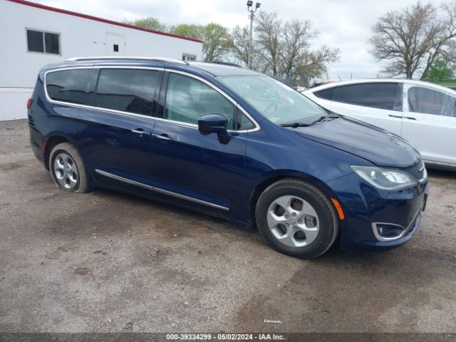 CHRYSLER PACIFICA 2017 2c4rc1eg5hr611671