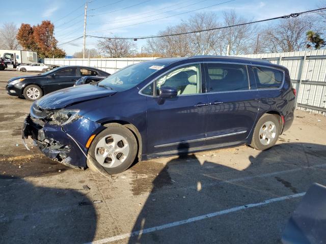 CHRYSLER PACIFICA 2017 2c4rc1eg5hr798314