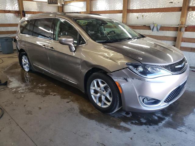 CHRYSLER PACIFICA T 2017 2c4rc1eg6hr721807