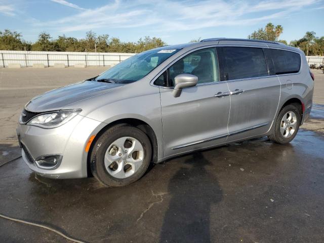 CHRYSLER PACIFICA T 2017 2c4rc1eg7hr656241