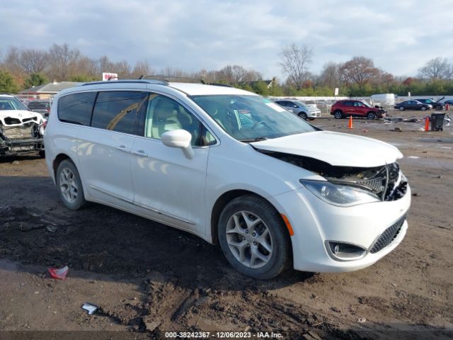 CHRYSLER PACIFICA 2017 2c4rc1eg8hr538392