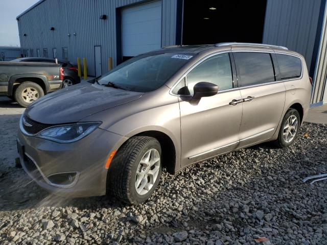 CHRYSLER PACIFICA 2017 2c4rc1eg8hr846324