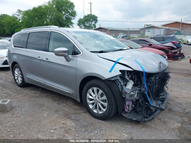 CHRYSLER PACIFICA 2018 2c4rc1eg8jr291817